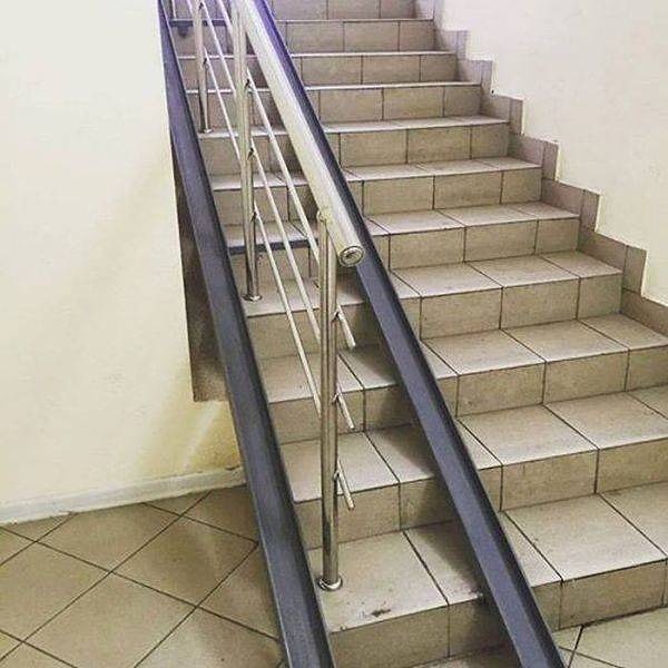 7. Чтобы мамочки с колясками не вздумали гонять