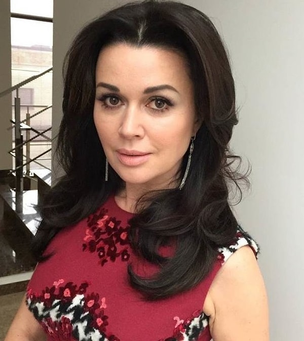 9. Анастасия Заворотнюк (47 лет) — Виктория Прутковская, няня