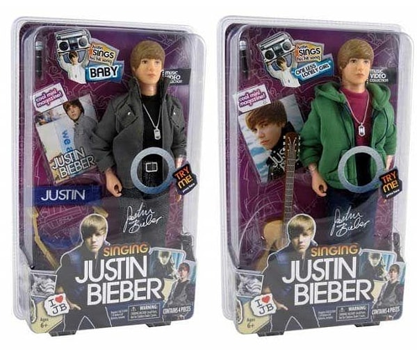 8. А ведь в 2010 году таких кукол просто сметали с полок фанатки Джастина Бибера...