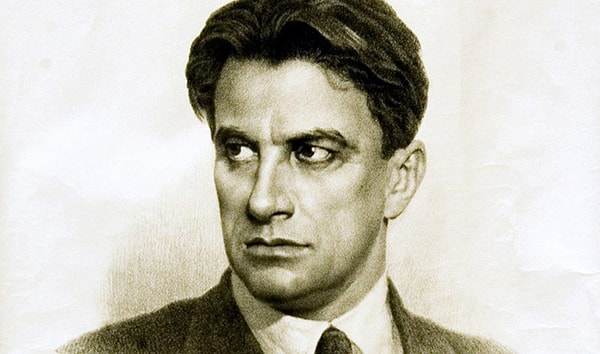 Вашим парнем мог бы стать Маяковский!