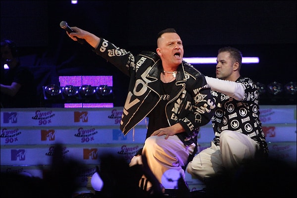 5. Какой город группа «Кар-Мэн» называла «полным риска»?