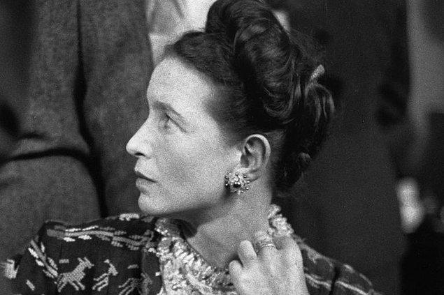 9. Simone de Beauvoir