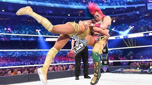 Charlotte Flair vs. Asuka - SmackDown Women's Championship