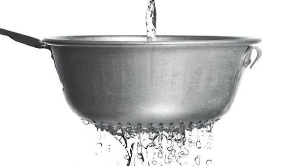 2. Можно ли носить воду в решете?