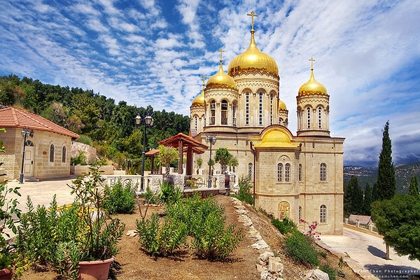 8. Похоже на старый российский город