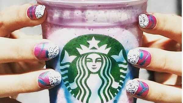 7. Единорожий фраппучино из Starbucks ⛔️