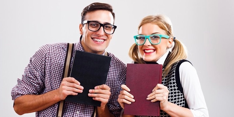 Тест: Только в высшей степени начитанный человек сможет найти 1 лишнее слово из 3-х!