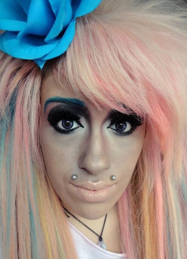 13. Образ для Хэллоуина готов.