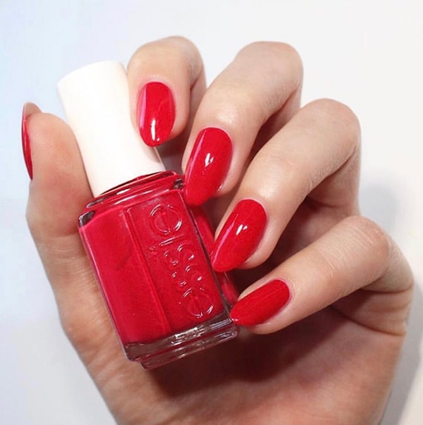 Вам подойдут красные ногти ❤️