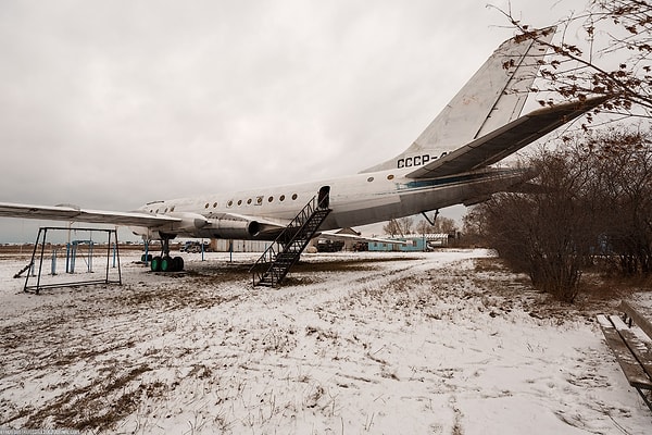 7. Постепенно к Марии присоединились и другие энтузиасты, с помощью которых ей удалось достичь определенного прогресса в восстановлении самолета.