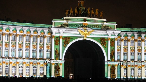 1. Многие родители не хотят отпускать детей в столицы на учебу, потому что боятся, что не потянут содержание ребенка в течение 4-6 лет учебы, а прожить на стипендию, которая значительно ниже прожиточного минимума, нереально.