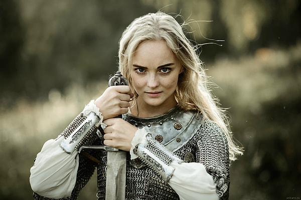 10. Имя этой девочки он прославил на_века, сделав её символом красоты, благородства и чистоты