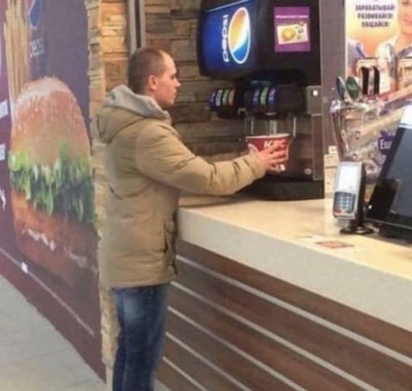 14. Мне бы столько уверенности в себе и наглости! 0_о