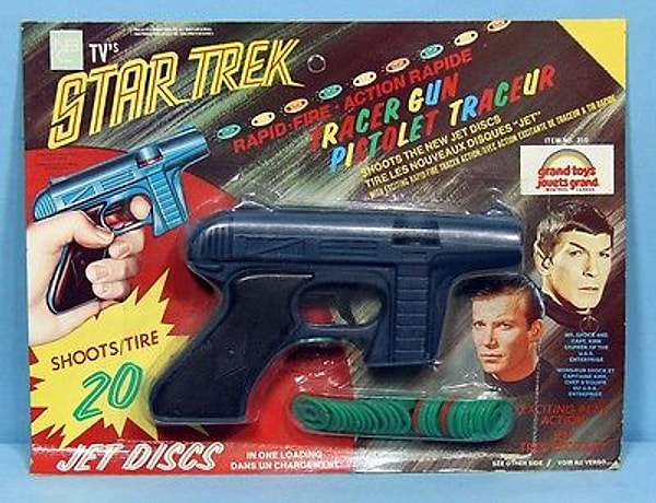 8. Star Trek Tracer Gun 1966 и советский пистолетик 1988