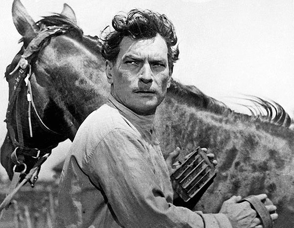 4. Григорий Мелехов: