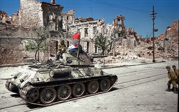 6. Севастополь, Крым (1944 год)