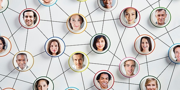 8. Количество друзей, которое у вас может быть, ограничено