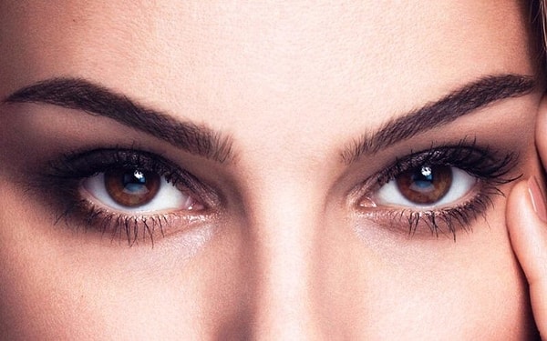 11. Сужение и расширение зрачков нельзя подчинить сознанием