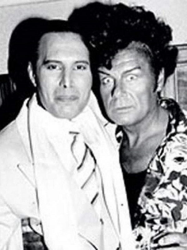 10. Истощенный болезнью Фредди Меркьюри