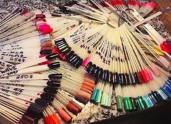 3. Ну об этих муках выбора уж точно известно каждой 😭