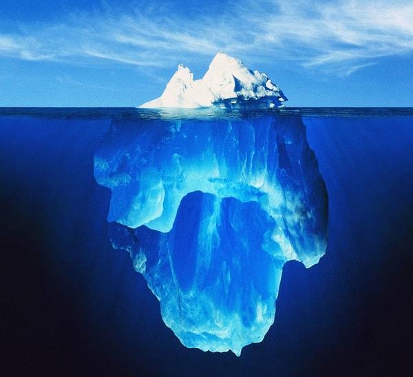 5. Bu çok bilindik buzdağı fotoğrafı yaratıcısı Ralph Clevenger'in açıklamasına göre 3 ayrı mekanda çekilip birleştirilmiş.