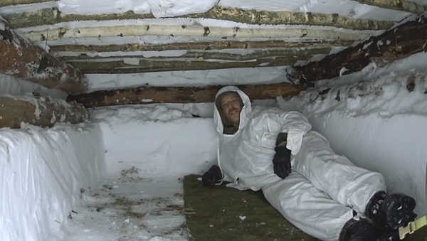 3. Какие консервы лучше взять с собой в бункер: мясные или рыбные?