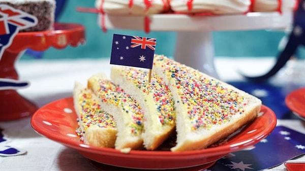 6. Хлеб с кондитерской посыпкой