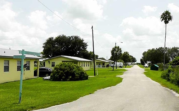 7. Миракл-вилидж - город, где живут сексуальные преступники