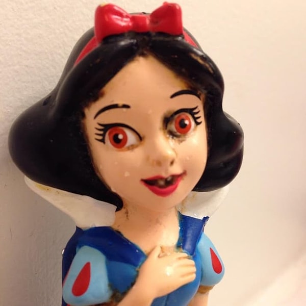 13. Белоснежка-демон?