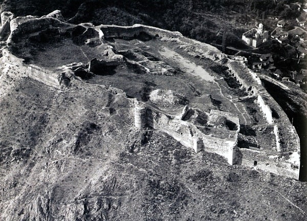 6. Жрнов (Сербия)