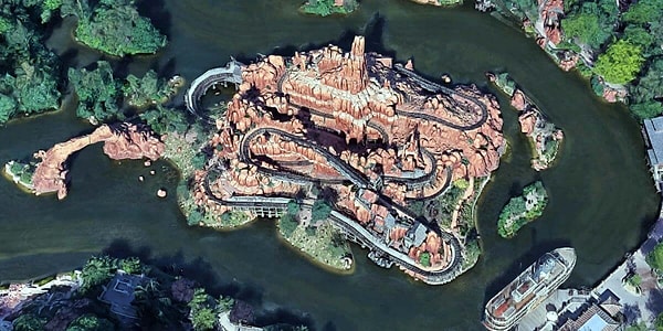 5. Диснейленд, Париж