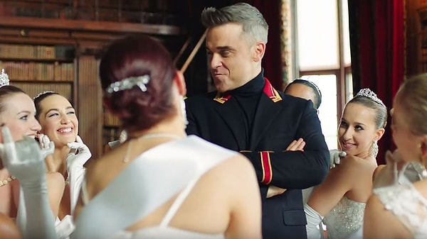 10. Robbie Williams – Party Like A Russian (2016)