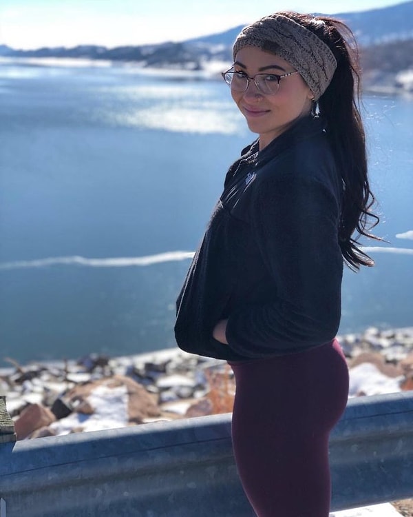 3. Пожалуй, если бы парень знал, с кем связывается, он бы подумал дважды, прежде чем сделать то, что он сделал.