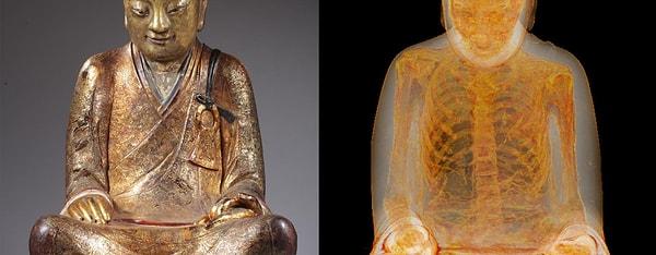 2. Bilim insanları bu 1000 yıllık Buddha heykelinin içinde mumyalanmış bir keşiş olduğunu keşfettiler.