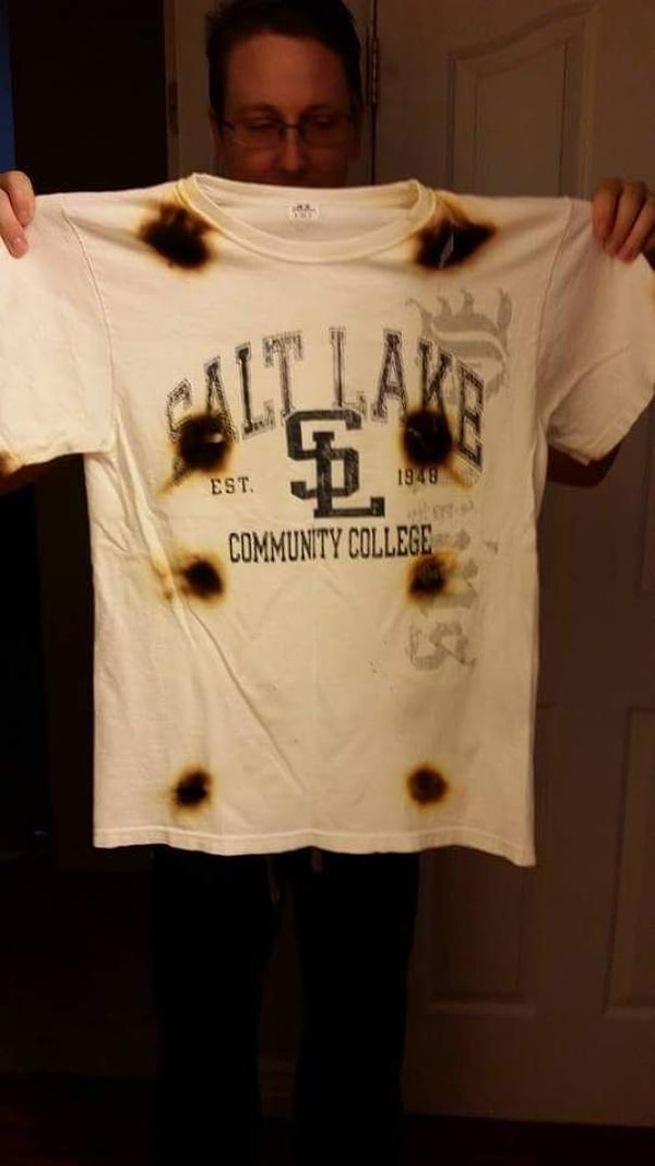 15. Вы можете себе представить, что в мире есть те, кто считает, что можно быстрее высушить футболку, если положить ее в микроволновку?