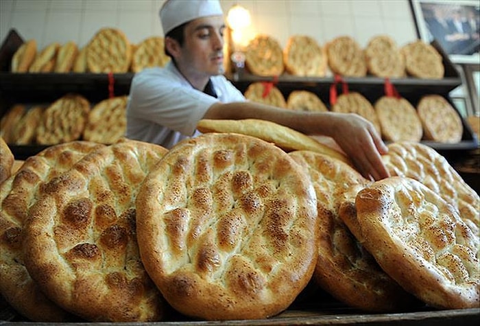 Kendi Gelmeden Zam Haberi Geldi: 275 Gram Ramazan Pidesinin Fiyatı 2 TL Olacak