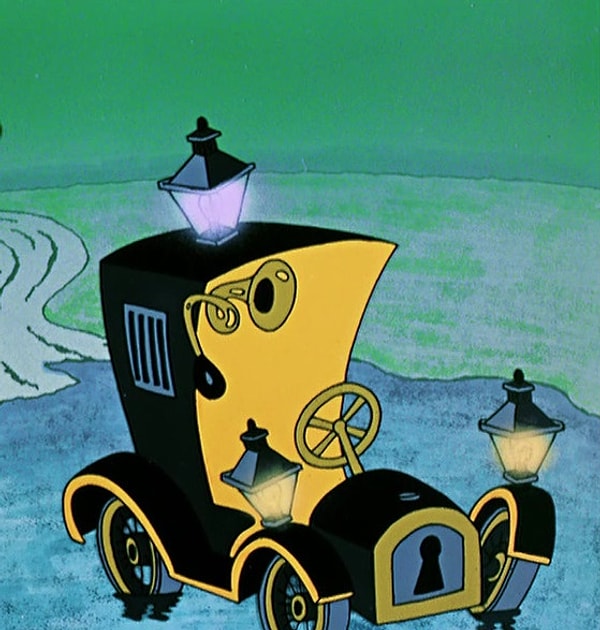 5. Что насчет этой необычной машины? Откуда она?