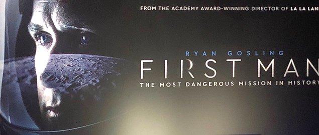 13. Whiplash ve La La Land'in yönetmeni Damien Chazzelle'nin Ryan Gosling'li yeni filmi First Man'den ilk poster CinemaCon'da gösterildi.