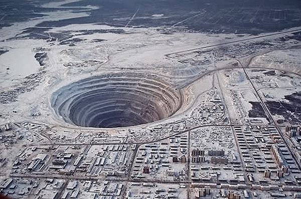 5. Кольская сверхглубокая скважина (Мурманская область, Россия)