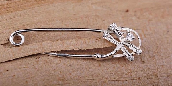 4. Иголки и булавки