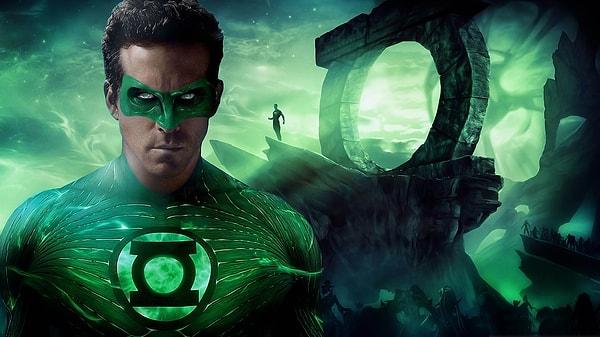 10. Green Lantern (2011) / Yeşil Fener