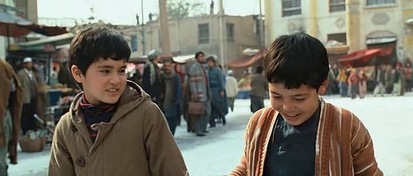 2. "Дети – не книжки-раскраски. Их не выкрасишь в любимый цвет"