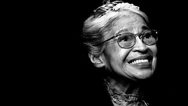 Rosa Parks, eşinin ölümünden sonra "Rosa ve Raymond Parks Kişilik Geliştirme Enstitüsü"nü kurdu. Her yıl 18 yaş altındaki gençler otobüslerle tüm ülkeyi dolaşarak, ülkelerinin ve vatandaşlık haklarının tarihini öğretmeye başladılar.