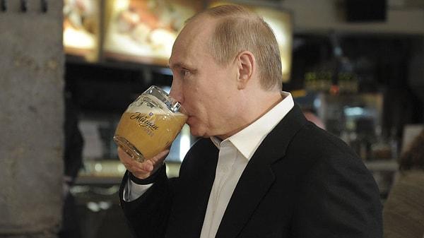 14. Rusya, 2011 yılına kadar biranın bir alkol olduğunu düşünmüyordu. 2011 yılı öncesinde, bira bir meşrubat olarak sınıflandırılmaktaydı.