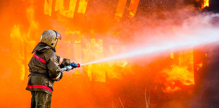 Тест по БЖД: Если вы пройдёте его хотя бы на 8/10, то точно сможете выжить при пожаре🔥