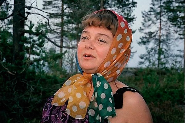 7. Что скажете? Знаете фильм, в котором появлялась эта героиня?