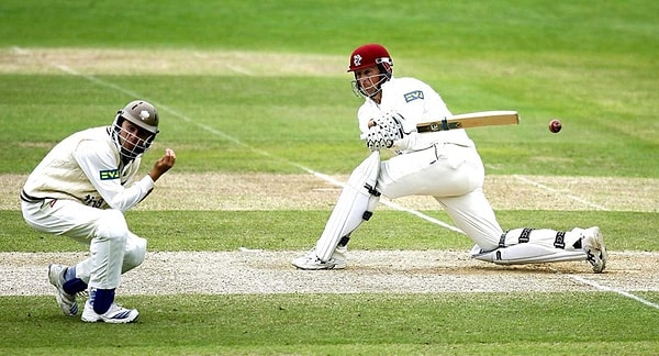 7. Крикет для биты - это как ... для хоккея.