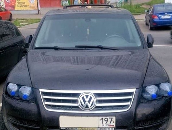 3. Сразу и не поймешь, в чем подвох.