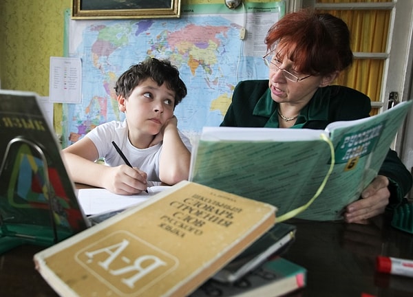 7. Какое из этих слов не является синонимом слова "производительность"?