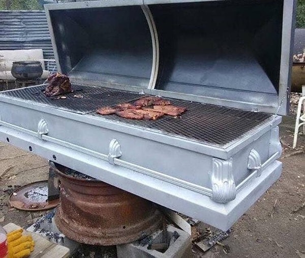 11. Гроб-гриль...